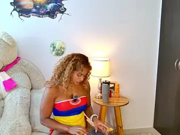 Stripchat Best live sex cam show of SarahCinnamon-