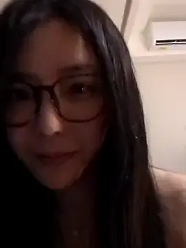 Stripchat Sex Cam of Ilovebananaboy