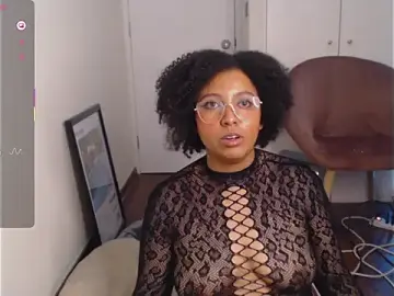 Stripchat Adult Webcam of michell_bling1
