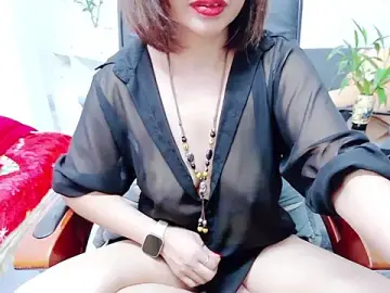 Stripchat Live Sex Cam of Miu-Le