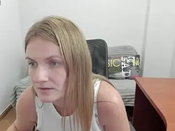 Stripchat Free Live Porn of Alisha_Skyes